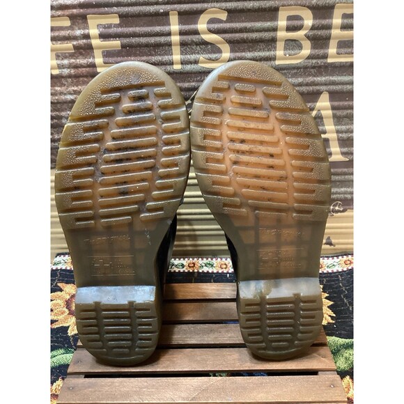 Dr. Martens Airwair Original Smooth Leather Black Boots #11821 Made In England 7 - Picture 12 of 16